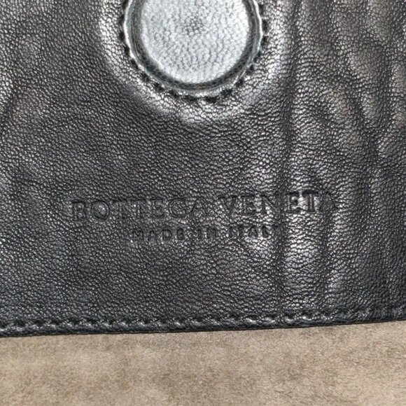 Bottega Veneta Pebbled Leather Chain Handbag - Picture 9 of 16